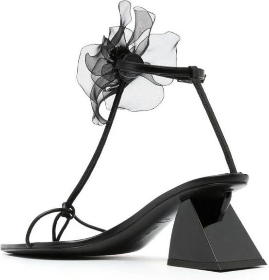 Nensi Dojaka Sandalen met bloemdetail Zwart