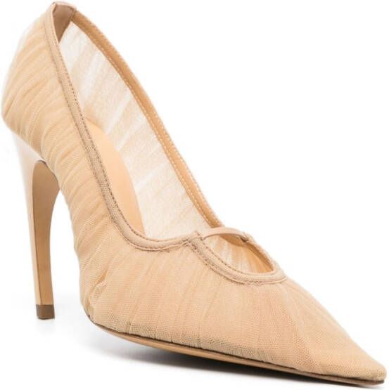 Nensi Dojaka Pumps met puntige neus Beige