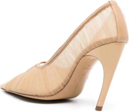 Nensi Dojaka Pumps met puntige neus Beige
