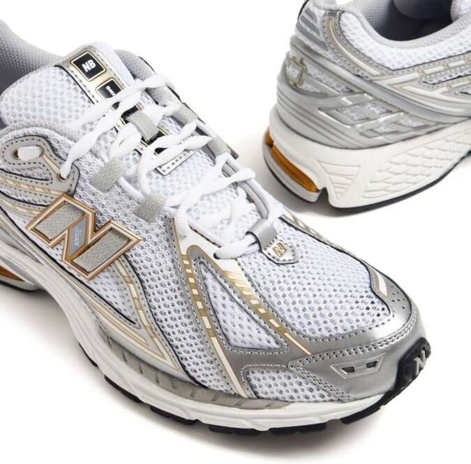 New Balance 1906 metallic sneakers Wit