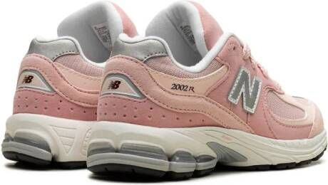New Balance 2002R "Pink Sand" sneakers Roze