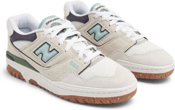 New Balance 550 sneakers met logo-reliëf Beige