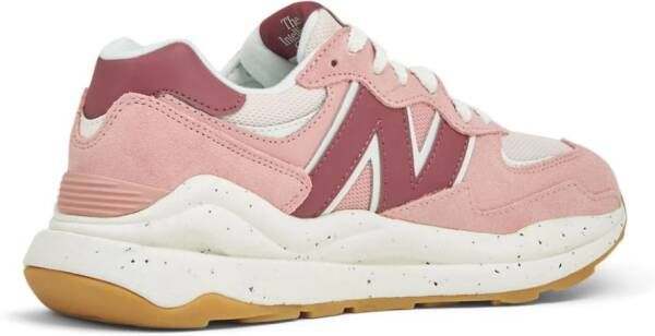 New Balance 5740 suède sneakers Roze