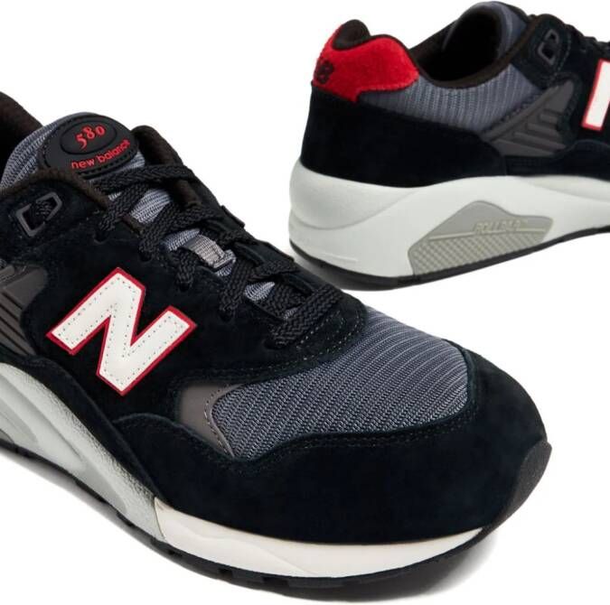 New Balance 580 sneakers met colourblocking Zwart