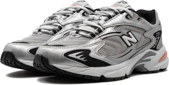 New Balance V2K Run "Metallic Silver" sneakers Zilver