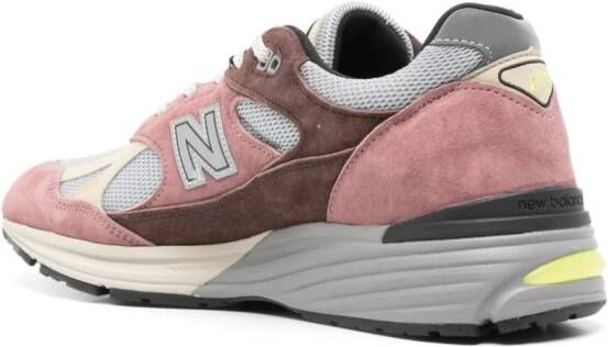 New Balance Made in UK 991v2 sneakers met logopatch Roze
