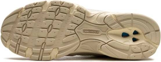 New Balance Sneakers met logopatch Beige