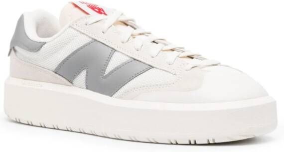 New Balance Sneakers met logopatch Wit