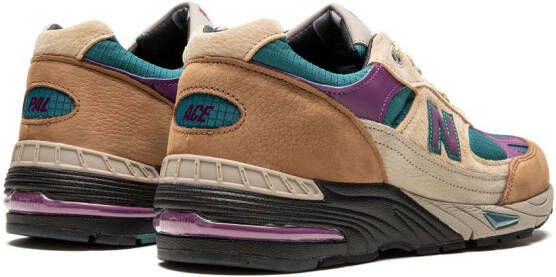 New Balance "x Palace 991 Teal sneakers" Beige