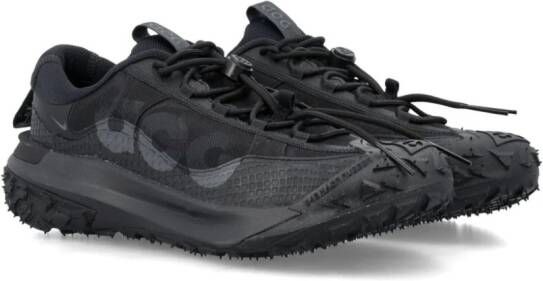 Nike ACG Mountain Fly 2 sneakers met vlakken Zwart