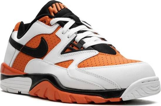 Nike "Air Cross Trainer 3 Low Starfish sneakers" Oranje