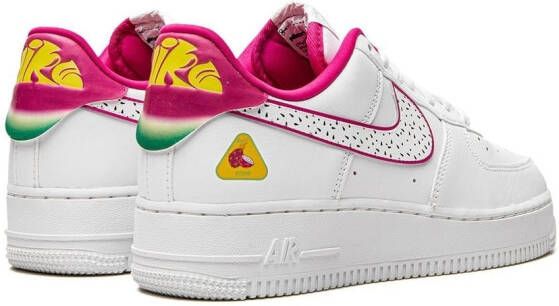 Nike Air Force 1 '07 LX 'Dragonfruit' sneakers Wit