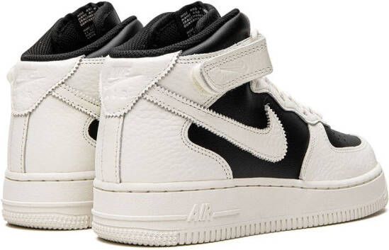 Nike Air Force 1 '07 sneakers Zwart