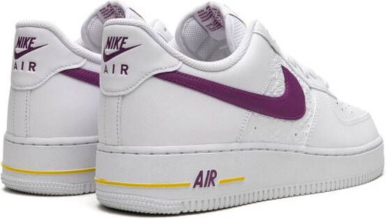Nike "Air Force 1 EMB Bold Berry Lakers sneakers" Wit