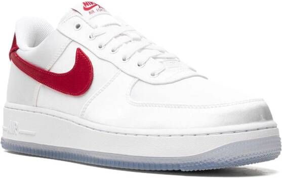 Nike "Air Force 1 Low '07 Satin White Varsity Red sneakers" Wit