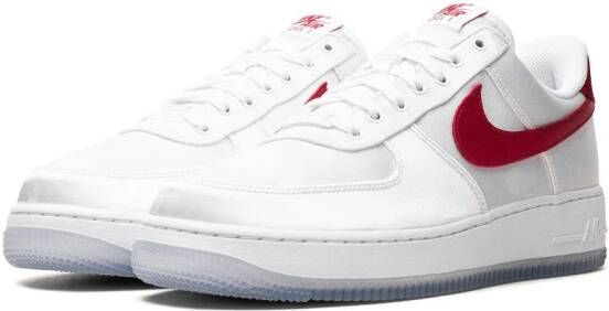 Nike "Air Force 1 Low '07 Satin White Varsity Red sneakers" Wit