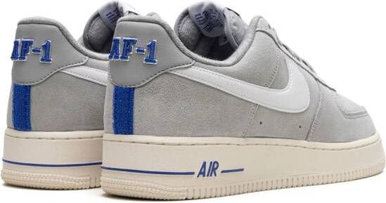 Nike Air Force 1 Low "Athletic Club Smoke Grey White Sail" sneakers Grijs