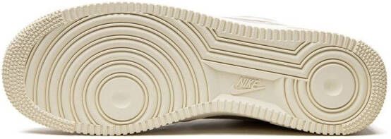 Nike Air Force 1 low-top sneakers Beige