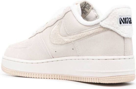 Nike Air Force 1 low-top sneakers Beige