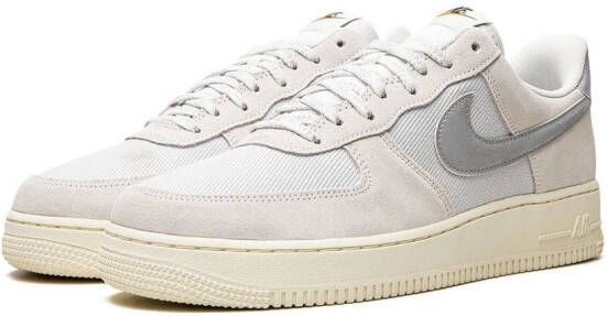 Nike Air Force 1 low-top sneakers Beige