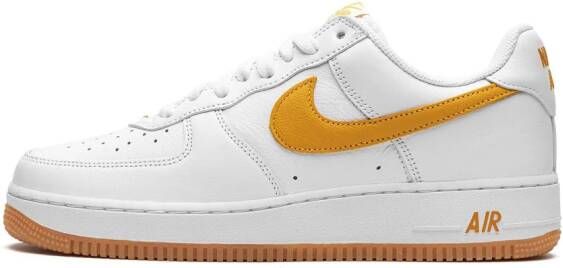 Nike Air Force 1 Low waterproof "University Gold" sneakers Wit