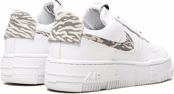 Nike Air Force 1 Pixel SE low-top sneakers Wit
