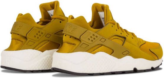 Nike Air Huarache hardloopsneakers Geel