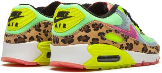 Nike "Air Max 90 LX Denim Leopard Print low-top sneakers" Groen
