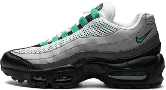 Nike Air Max 95 Next Nature sneakers Grijs