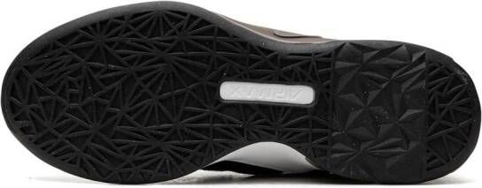 Nike "Air Max Bella TR 5 Dark Smoke Grey sneakers" Zwart