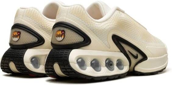 Nike Air Max Dn sneakers Beige