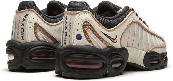 Nike Air Max Tailwind 4 sneakers Beige