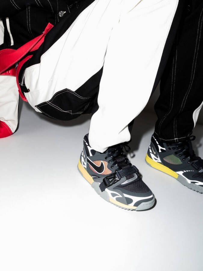 Nike Air Trainer 1 SP high-top sneakers Grijs
