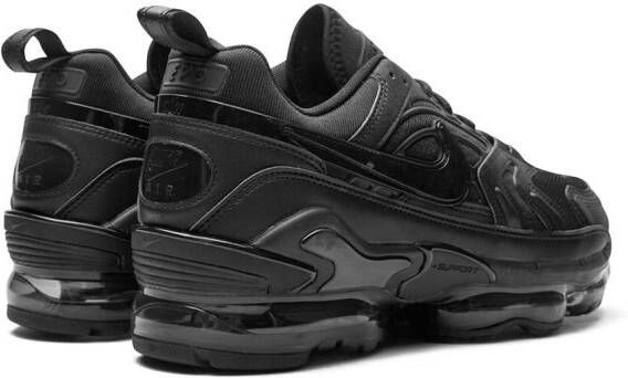 Nike "Air Vapormax EVO Triple Black sneakers" Zwart