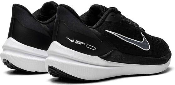 Nike Winflo 9 low-top sneakers Zwart