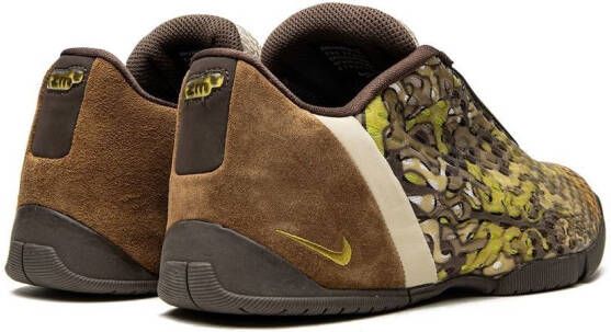 Nike Air Zoom Air E-Cue low-top sneakers Bruin