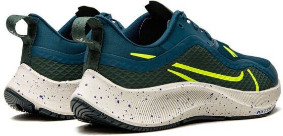 Nike Air Zoom Pegasus 37 Shield sneakers Groen