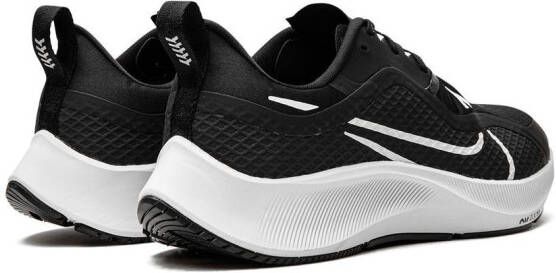 Nike Air Zoom Pegasus 37 Shield sneakers Zwart