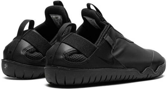 Nike Air Zoom Pulse slip-on sneakers Zwart