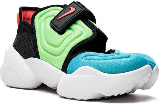 Nike Aqua Rift sneakers met klittenband Zwart