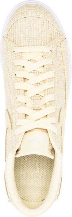 Nike Blazer low-top sneakers Beige