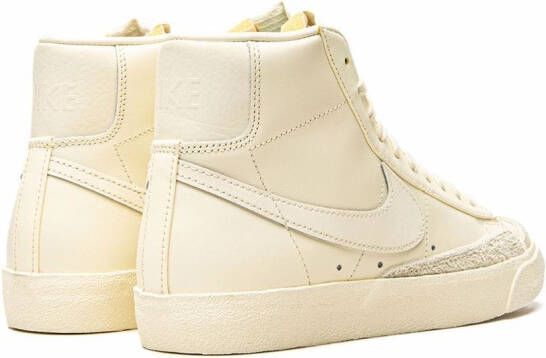 Nike Blazer Mid 77 sneakers Beige