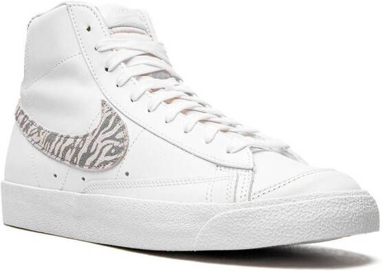 Nike "Blazer Mid 77 sneakers Zebra" Wit