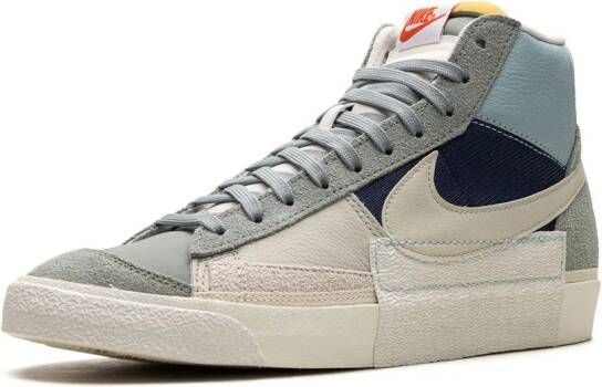 Nike "Blazer Mid Pro Club sneakers" Beige