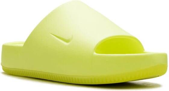 Nike Calm "Volt" slippers Geel