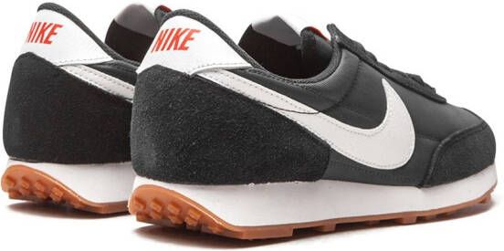 Nike Daybreak low-top sneakers Zwart