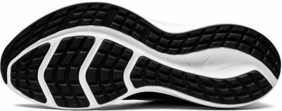 Nike Downshift 11 low-top sneakers Zwart