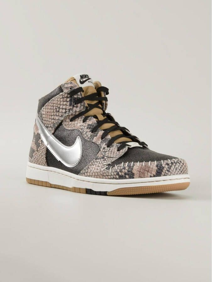 Nike 'Dunk CMFT PRM Quickstrike' sneakers Grijs