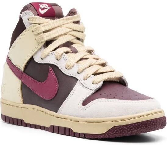 Nike Dunk High 1985 sneakers Beige