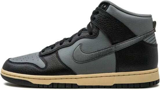 Nike Dunk High "Classics 50 Years Of Hip-Hop" sneakers Grijs